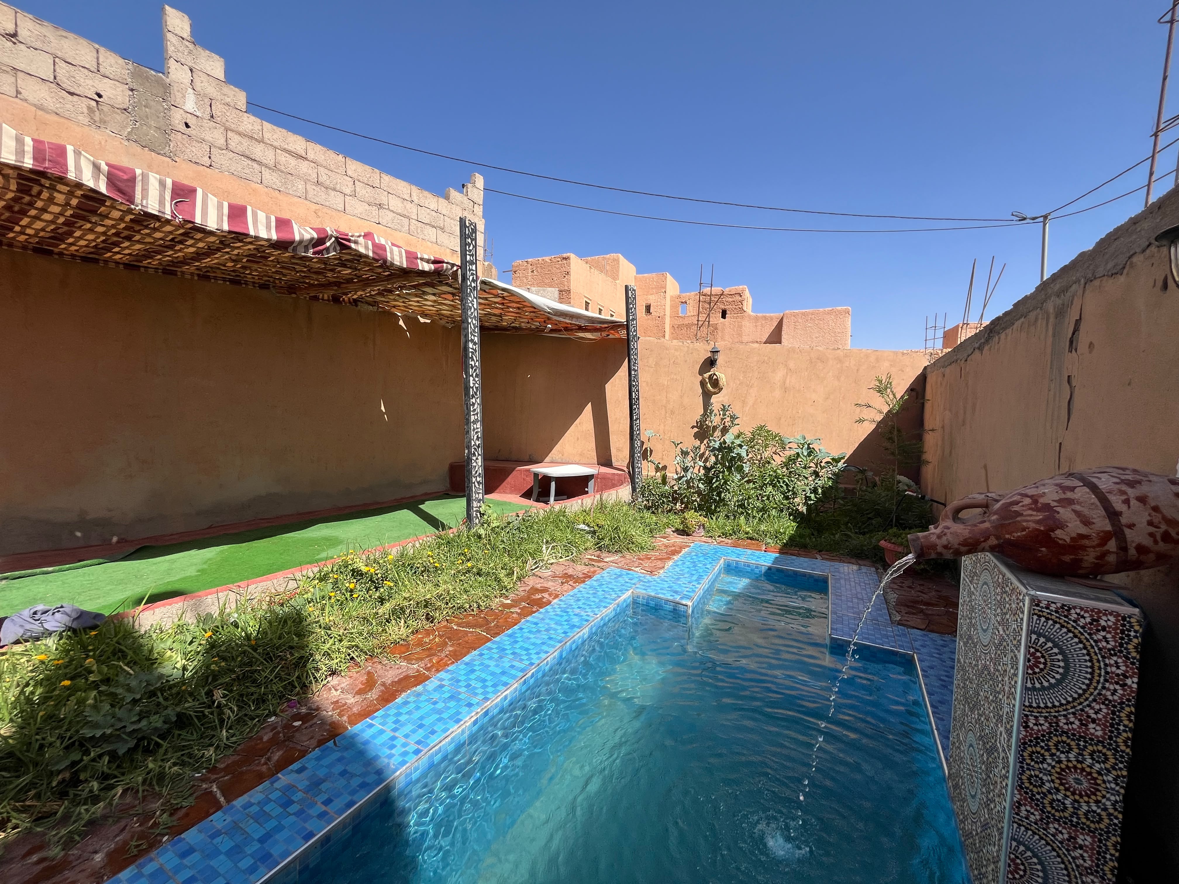 Piscine de Dar Mayssa